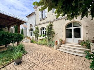  Villa à vendre 11 pièces 215 m²