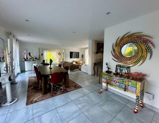  Maison  vendre 6 pices 170 m