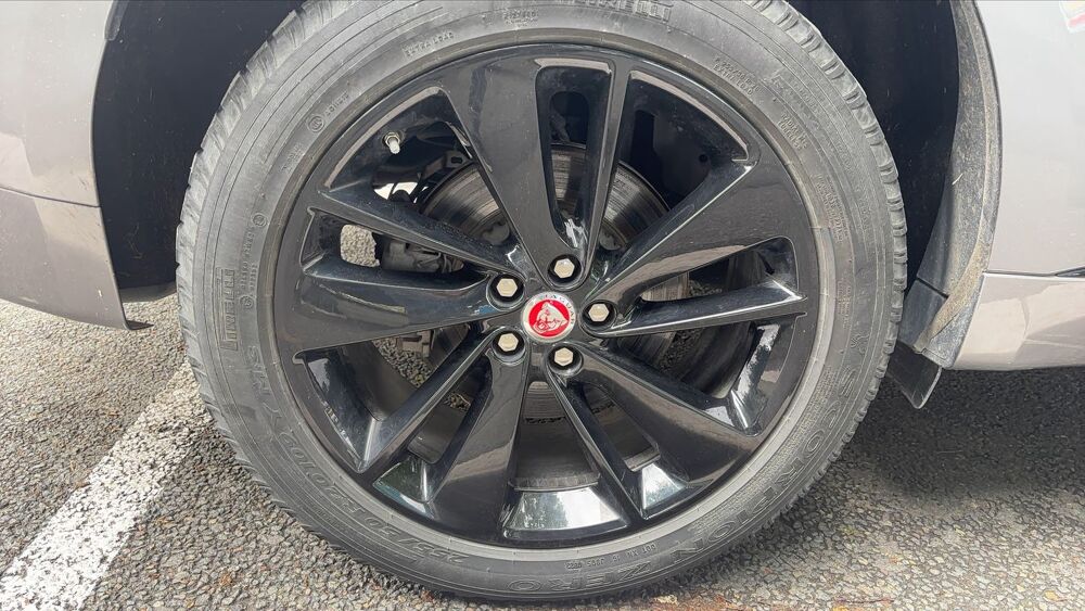 F-PACE 2.0 D 204 mHEV AWD BVA8 R Dynamic 2021 occasion 92390 Villeneuve La Garenne