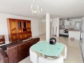  Appartement à louer 3 pièces 94 m²