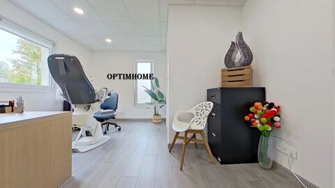   TUCQUEGNIEUX (54)PROCHE ESCH/ALZETTE, LOCAL COMMERCIAL DE 104 M² SUR 14 ARES DE TERRAIN AVEC PARKING PRIVATIF 
