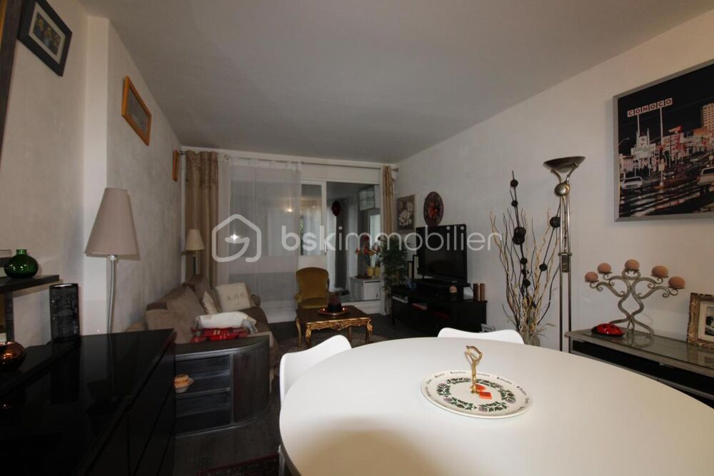 Appartement 2 pièces sur Le Chesnay 60m2 au total