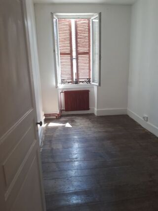  Maison à louer 5 pièces 80 m²