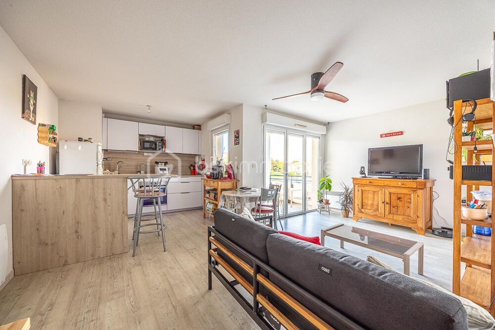 Vente Appartement ***** Chauray, T3 calme avec balcon, parking et piscine ***** Chauray