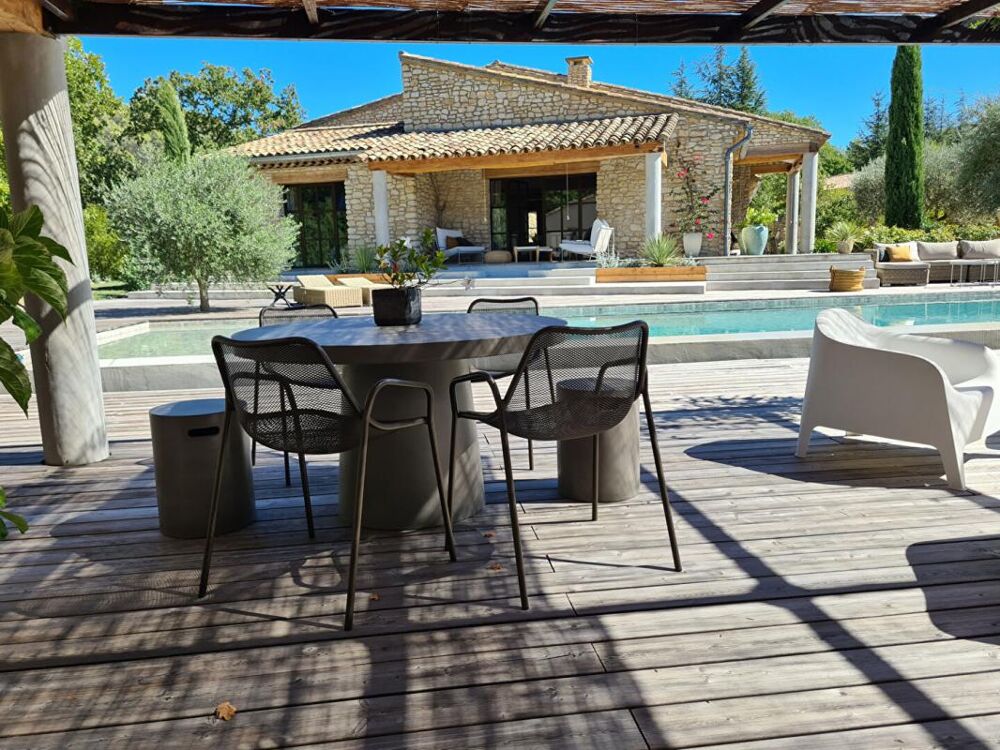 Vente Propriété/Château Superbe maison en pierres avec piscine dans le Luberon Menerbes