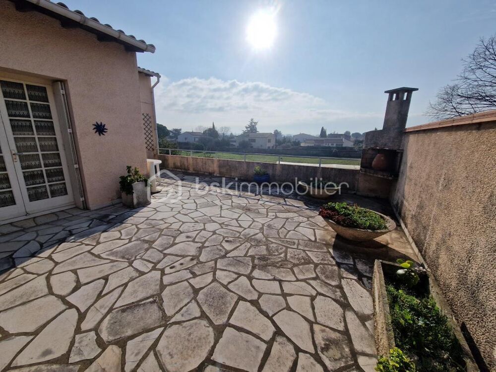 � vendre  Maison Uchaud (30620)