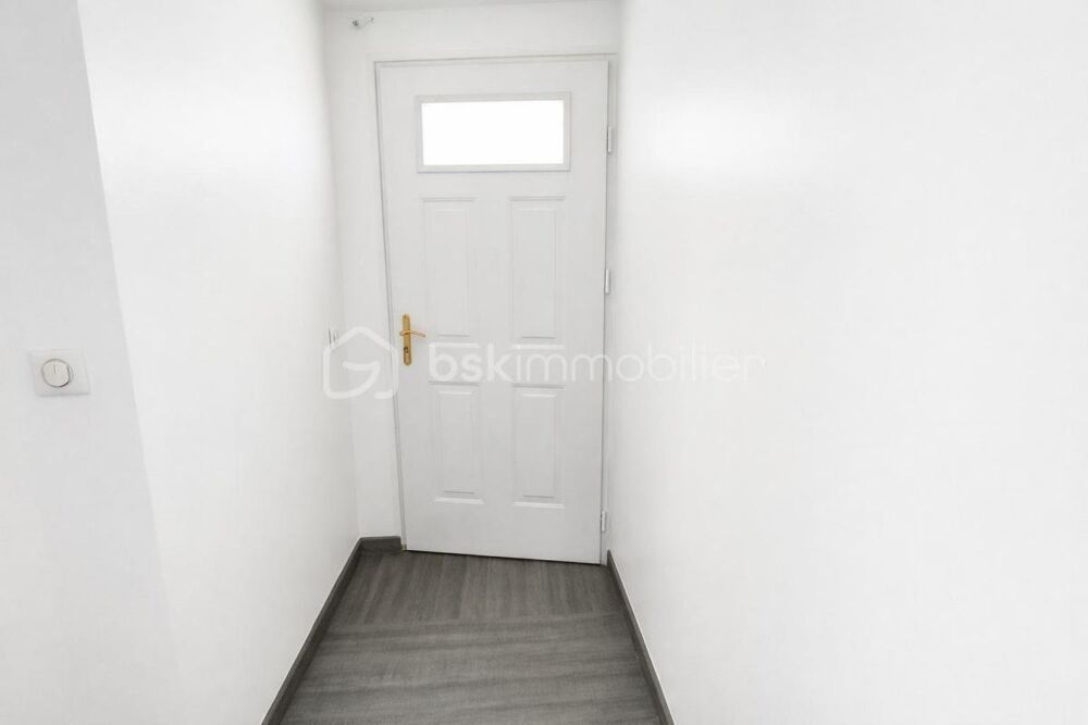 Vente Appartement Savigny/Orge Coeur de ville à 2 min à pied du RER C, spacieux 2 pièces  en très bon état + cave Savigny sur orge