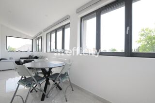  Maison � vendre 8 pi�ces 240 m�