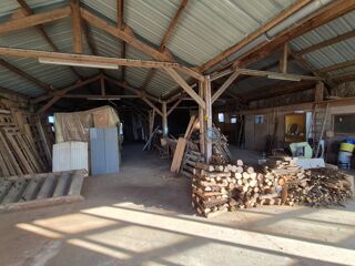  Remise / Grange à vendre 2 pièces 260 m²