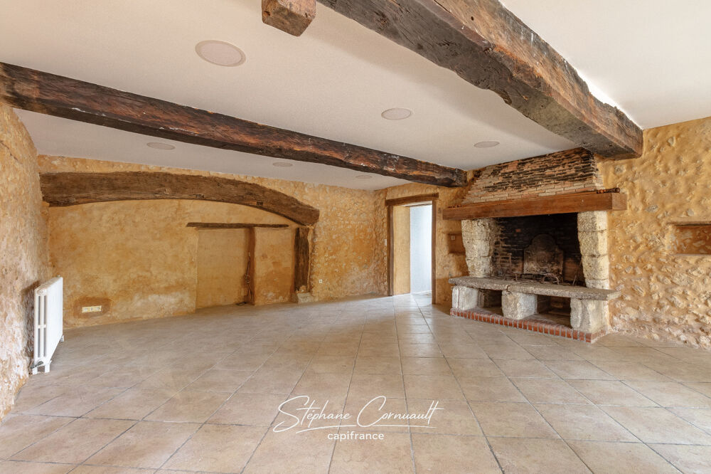 Maison en pierre de 147m² à la campagne