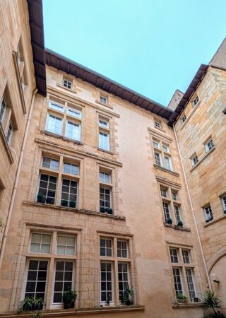  Appartement � louer 3 pi�ces 76 m�