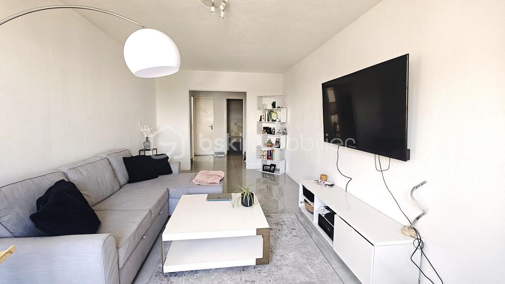 Appartement type 2 dernier étage / INVESTISEUR OU PROPRIETAIRE