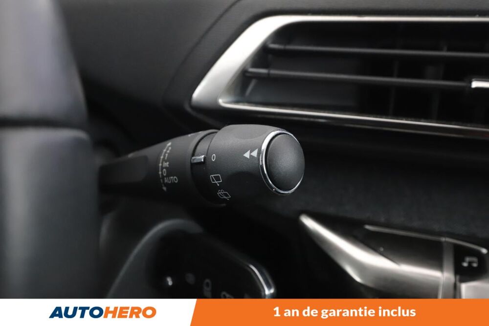 3008 1.2 PureTech Allure 130 ch 2020 occasion 92130 Issy-les-Moulineaux