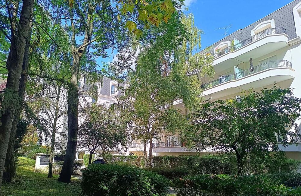 Appartement 4 pièces 80 m2 (Rosny Sous Bois 93110)
