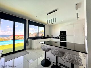  Propriété/château à vendre 7 pièces 205 m²