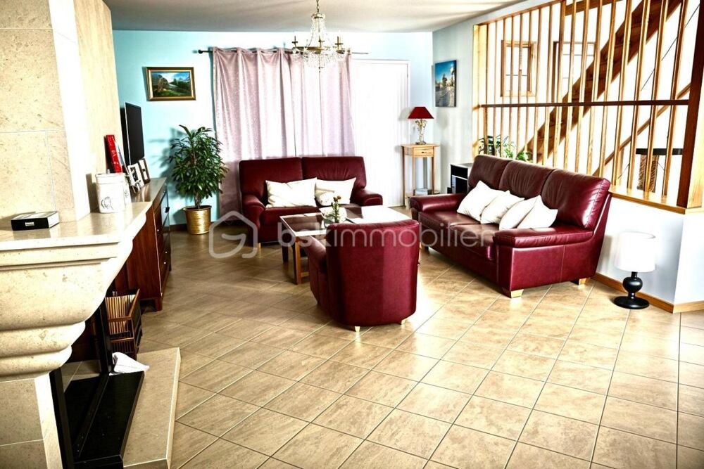 Belle maison aux beaux volumes