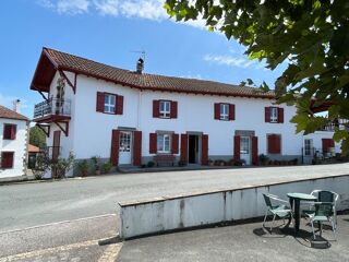  Immeuble � vendre 13 pi�ces 236 m�