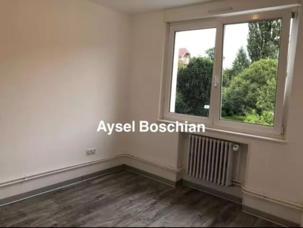 Vente Appartement APPARTEMENT LUMINEUX- 2 CHAMBRES- PROCHE GARES ET FRONTIERES Longwy