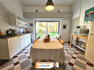  Maison à vendre 7 pièces 245 m²