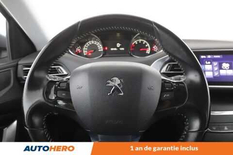 308 1.2 PureTech Active 110 ch 2017 occasion 92130 Issy-les-Moulineaux