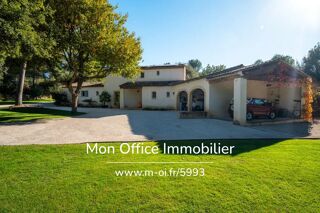  Propriété/château à vendre 9 pièces 250 m²