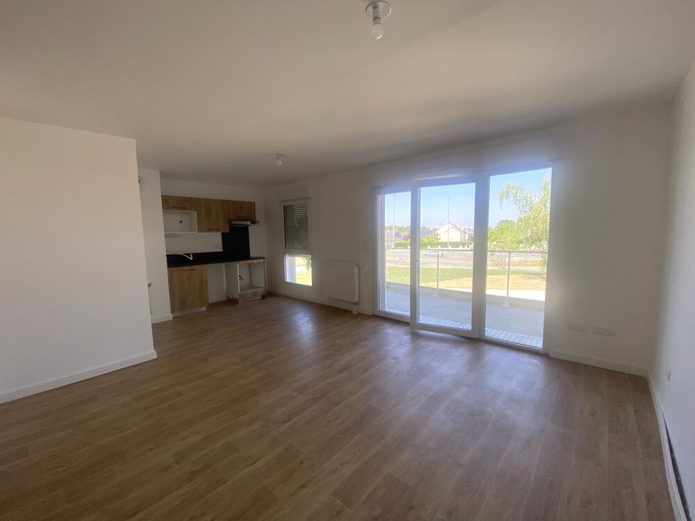 Location Appartement T3 avec parking et balcon à LAVAL Laval