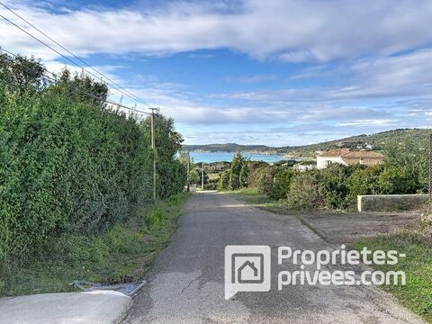   Maison de type T4 en bord de mer � Carg�se Maison - 4 pi�ce(s) - 70 m�