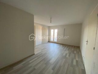  Appartement  vendre 2 pices 56 m