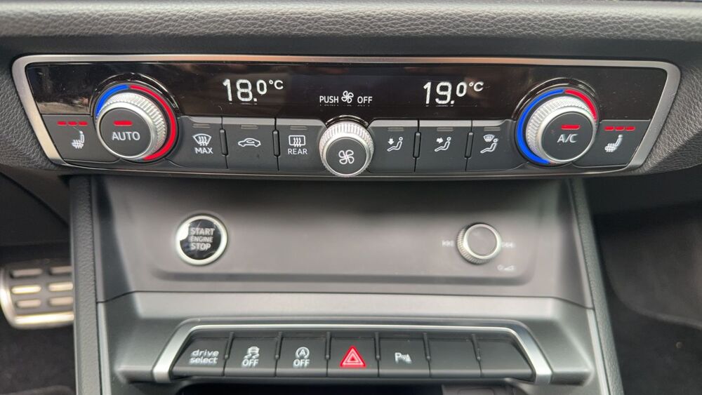 Q3 II 35 TFSI 150 S-Tronic 7 S line 2023 occasion 92150 Suresnes
