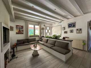  Maison � vendre 8 pi�ces 240 m�