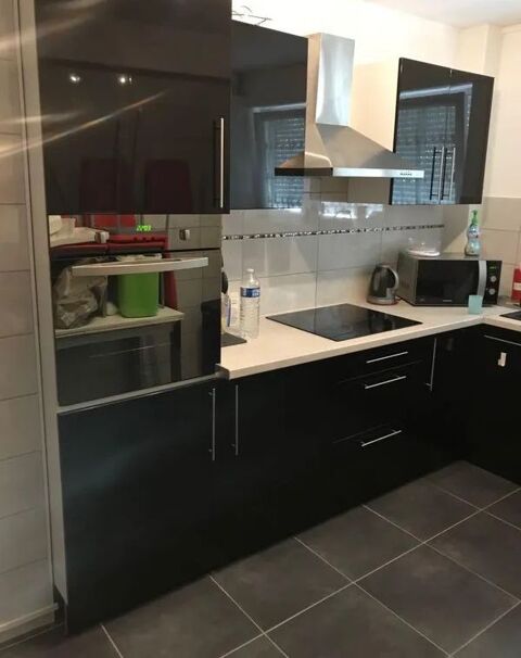  Appartement � louer 3 pi�ces 79 m�