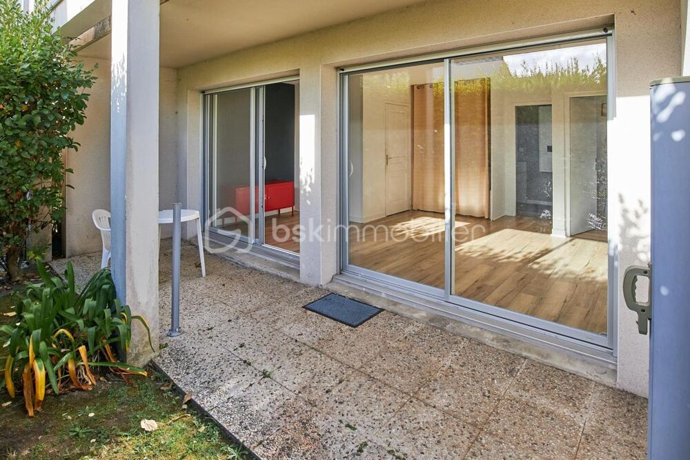 À deux pas de la plage de la Comtesse  Appartement T3 avec terrasse