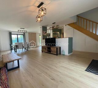  Maison � vendre 8 pi�ces 159 m�