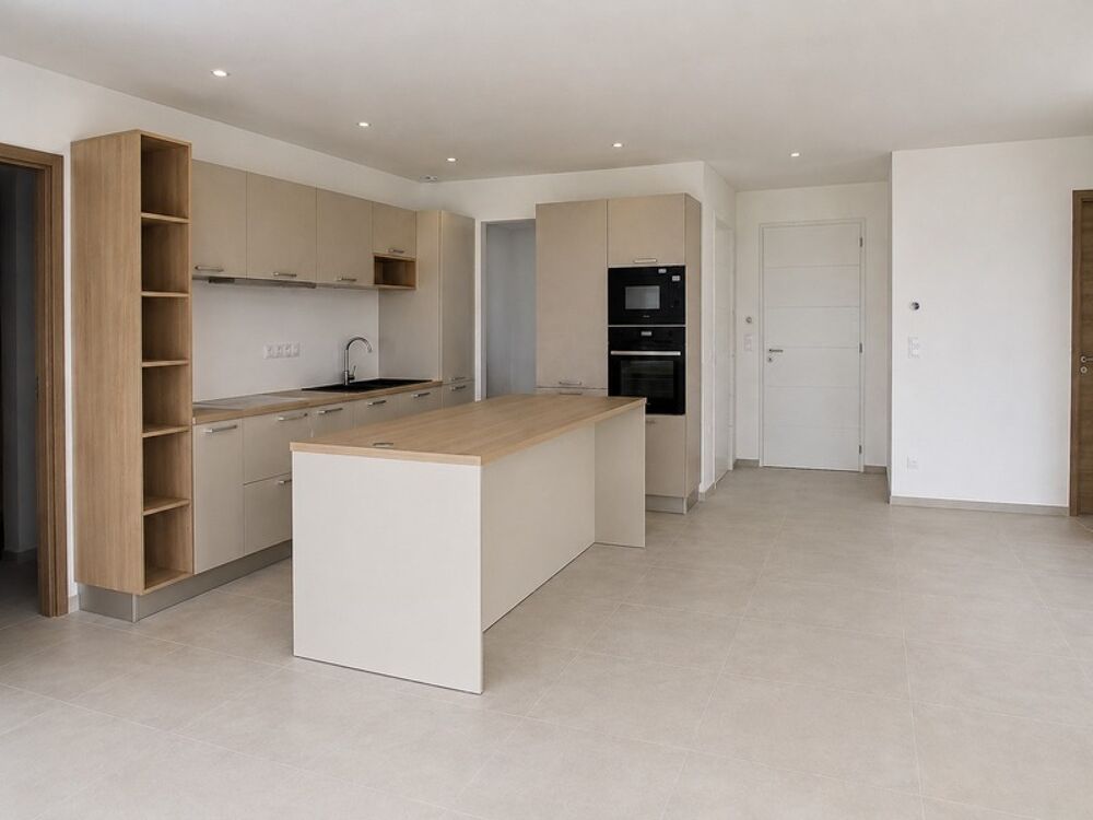 Villa contemporaine de plain-pied avec piscine et vue panoramique dans un environnement calme