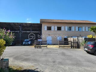  Maison à vendre 15 + pièces 450 m²