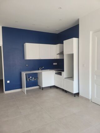  Appartement à louer 2 pièces 42 m²