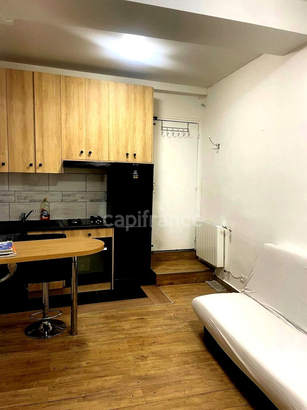 Vente Appartement Charmant Studio meublé 19 m2   (75) Paris 18