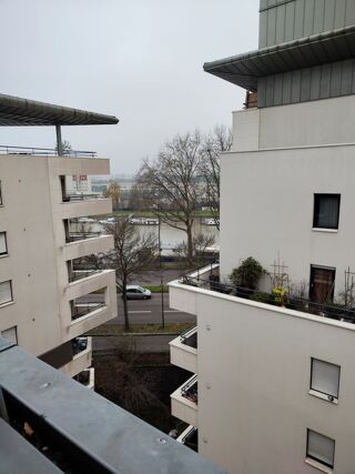  Appartement à louer 1 pièce 19 m²
