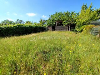  Terrain  vendre 335 m