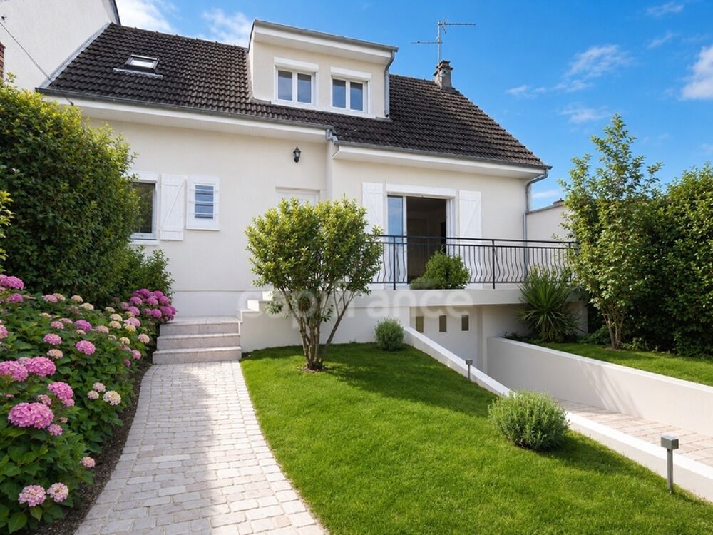 QUARTIER PAVILLIONNAIRE - MAISON FAMILIALE DE 4 CHAMBRES