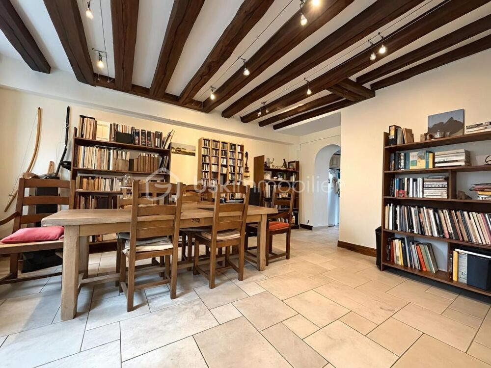 À VENDRE : Maison Familiale Atypique à Fontenay-les-Briis !