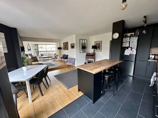  Appartement à vendre 6 pièces 122 m²