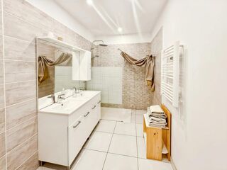 Maison � vendre 10 pi�ces 235 m�