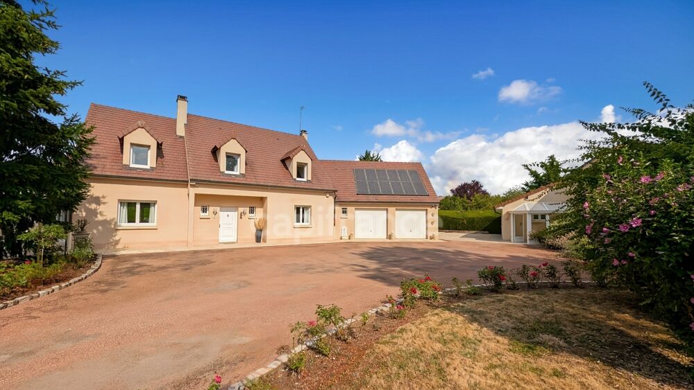 Vente Maison À 5 minutes de Chalon-sur-Saône (71) Superbe Villa de 200 m² double garage et dépendance Parc de 1 800 m² Piscine & Pool House ! Chalon sur saone