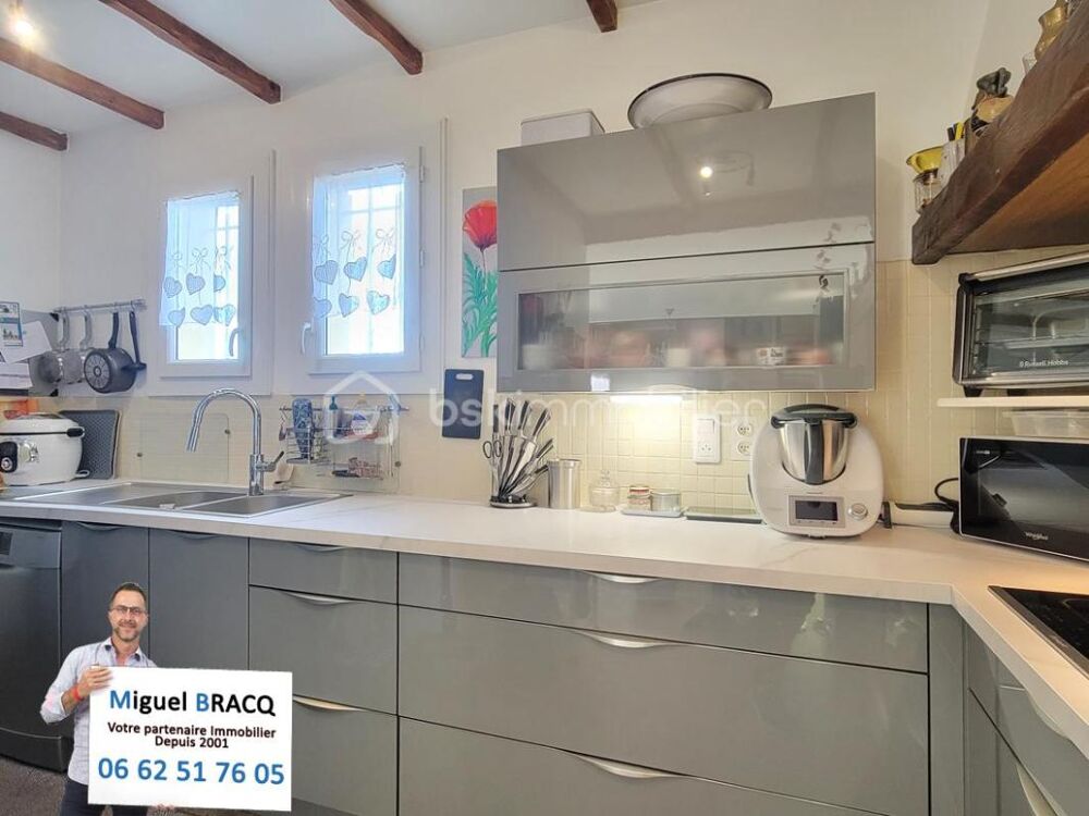 Belle villa de 135 m² sur 442 m² de terrain avec piscine et 4 chambres sur Colombiers 34440