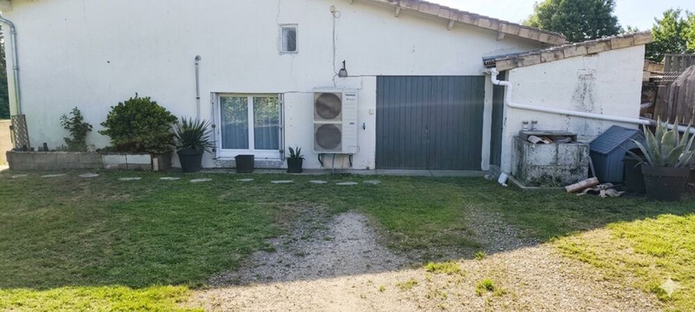 Maison familiale aux beaux volumes  Sans vis-à-vis  Grand garage  Aux portes de Jonzac