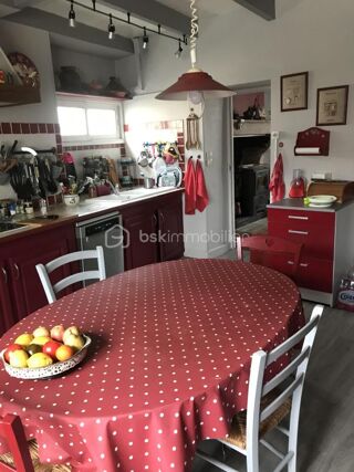  Maison à vendre 8 pièces 266 m²