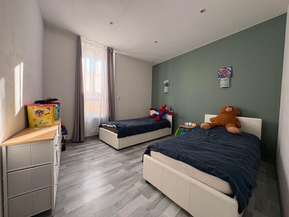 Maison 6 pièce(s) 136.77m2