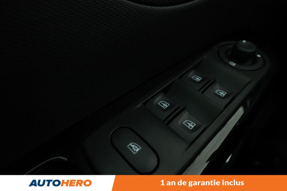 Captur 1.5 dCi Intens Eco2 EDC 90 ch 2015 occasion 92130 Issy-les-Moulineaux