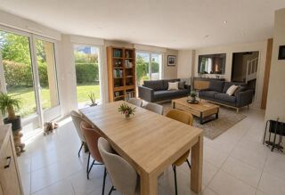  Maison à vendre 10 pièces 158 m²